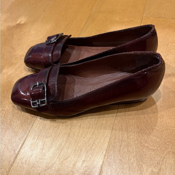 Hispanitas patent leather shoes burgundy small heel Spain 38 or 7 - Picture 3 of 7